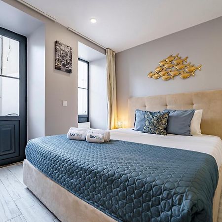 Oporto Wine Cellars Flat With Terrace Apartment บีลาโนวาเดกายา ภายนอก รูปภาพ