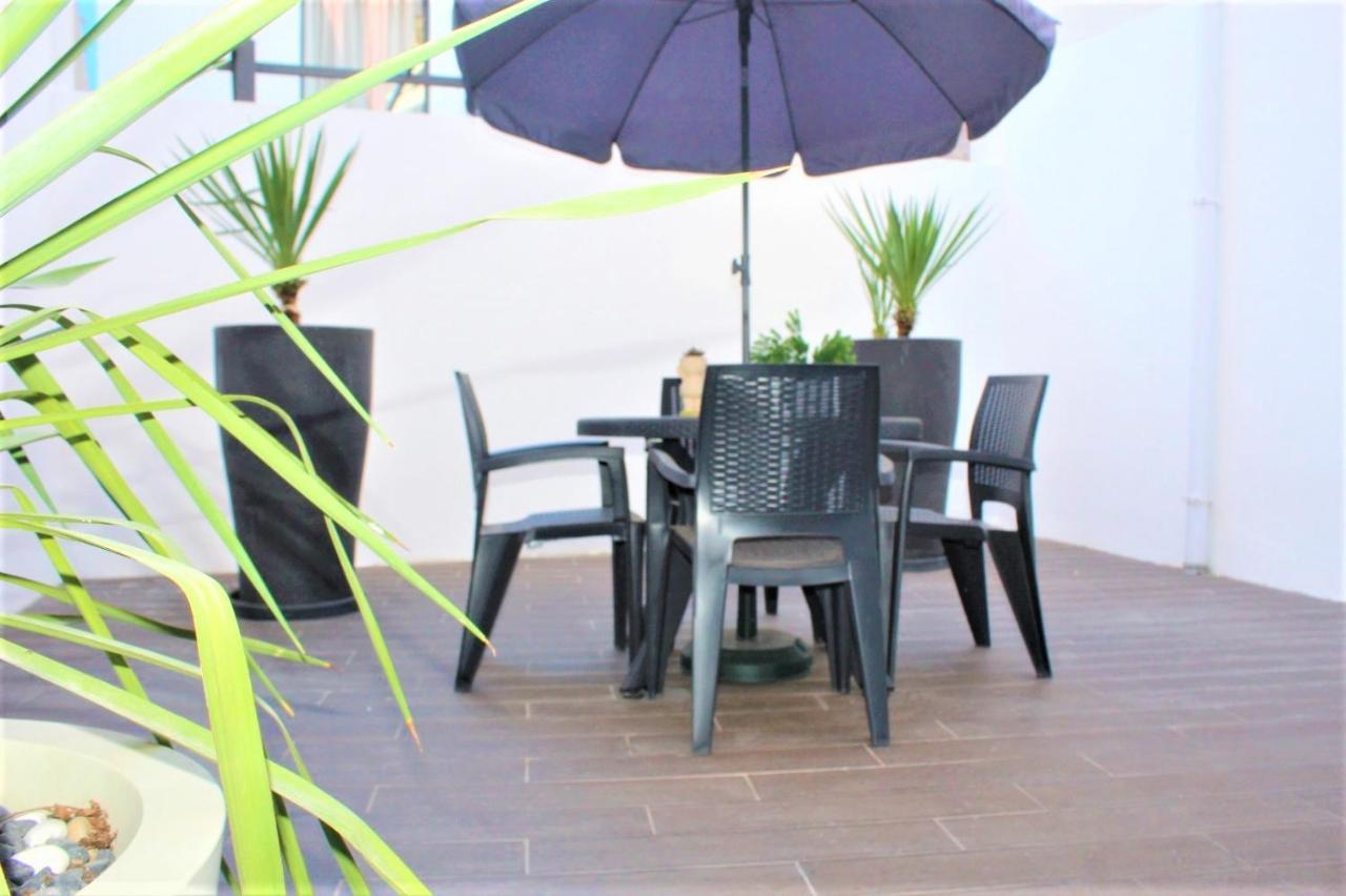 Oporto Wine Cellars Flat With Terrace Apartment บีลาโนวาเดกายา ภายนอก รูปภาพ